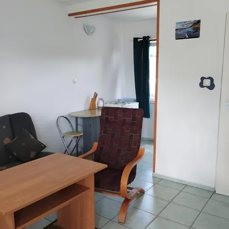 Letniskowe Aneta Lodge Trzęsacz