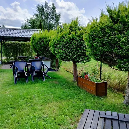 Letniskowe Aneta Lodge *