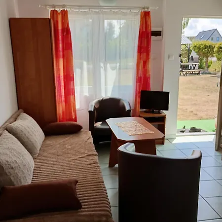 Letniskowe Aneta Lodge